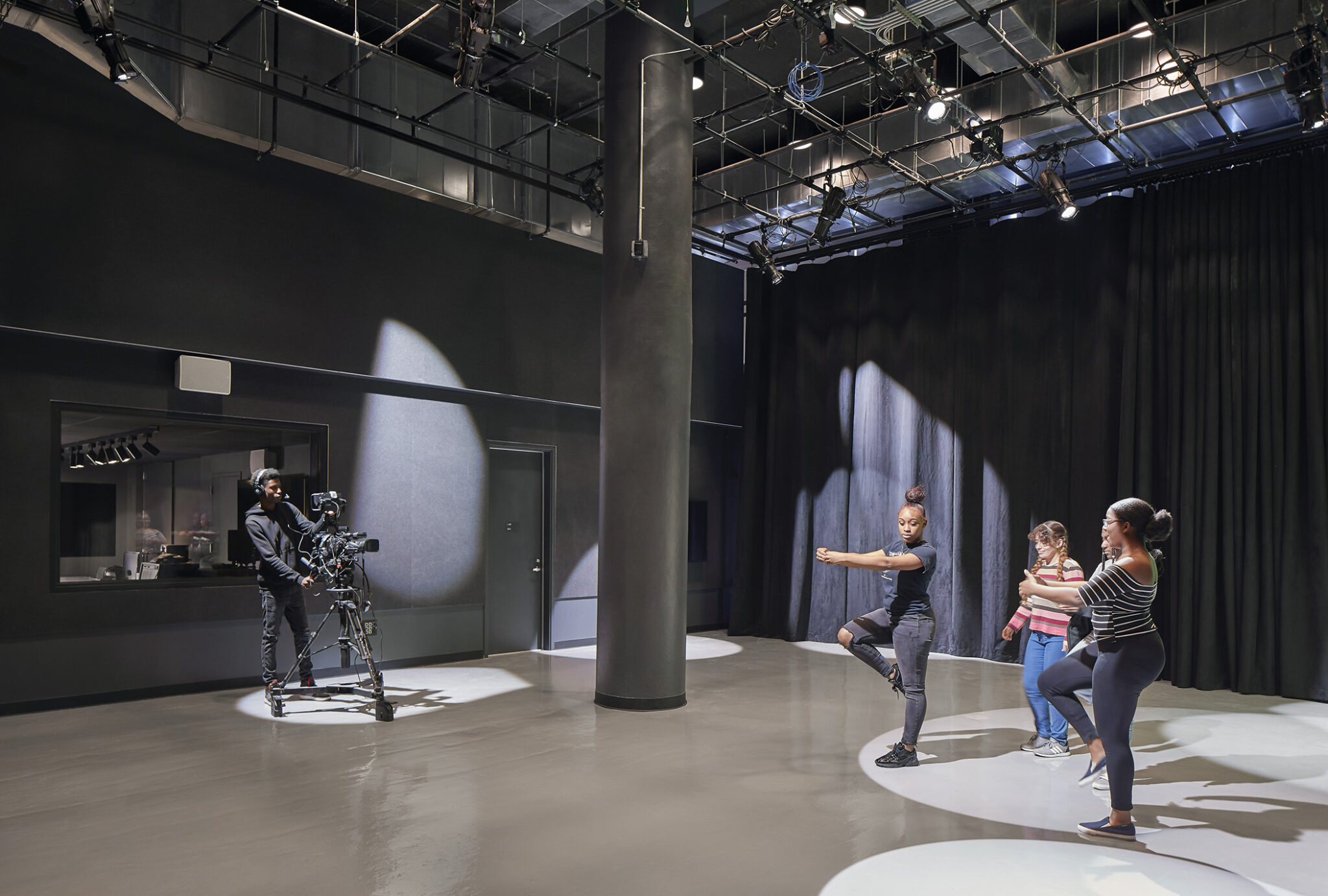 Brooklyn STEAM Center Perkins Eastman