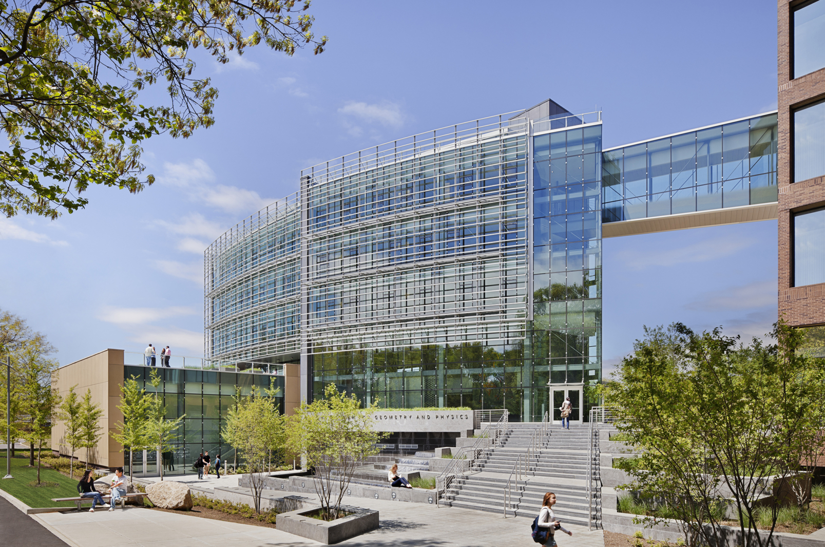 Stony Brook University Simons Center for Geometry & Physics