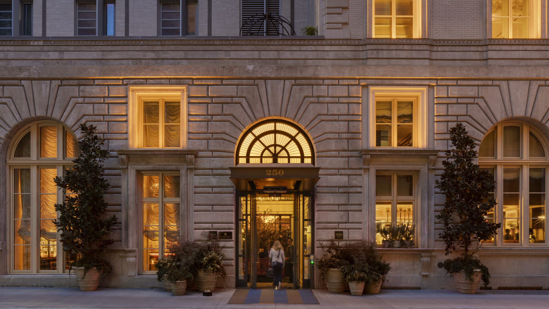 The Fifth Avenue Hotel 4