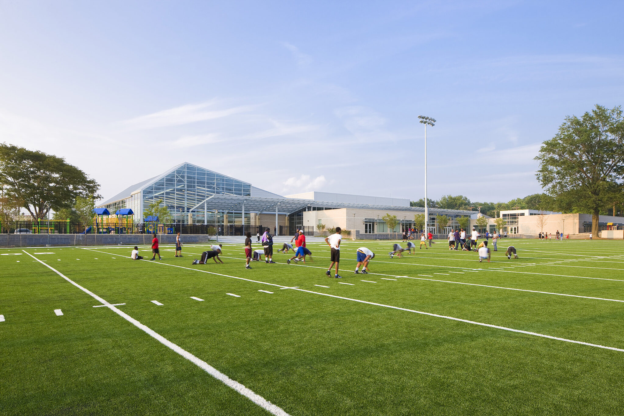 Deanwood Community Center and Library - Perkins Eastman