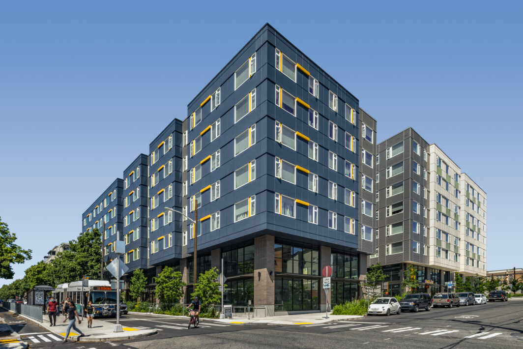 Cedar Crossing at Roosevelt 7