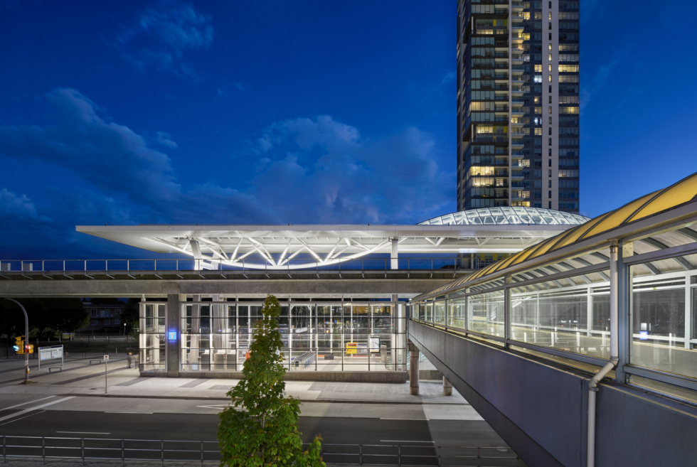 Metrotown SkyTrain Station Upgrades and Expansion 4
