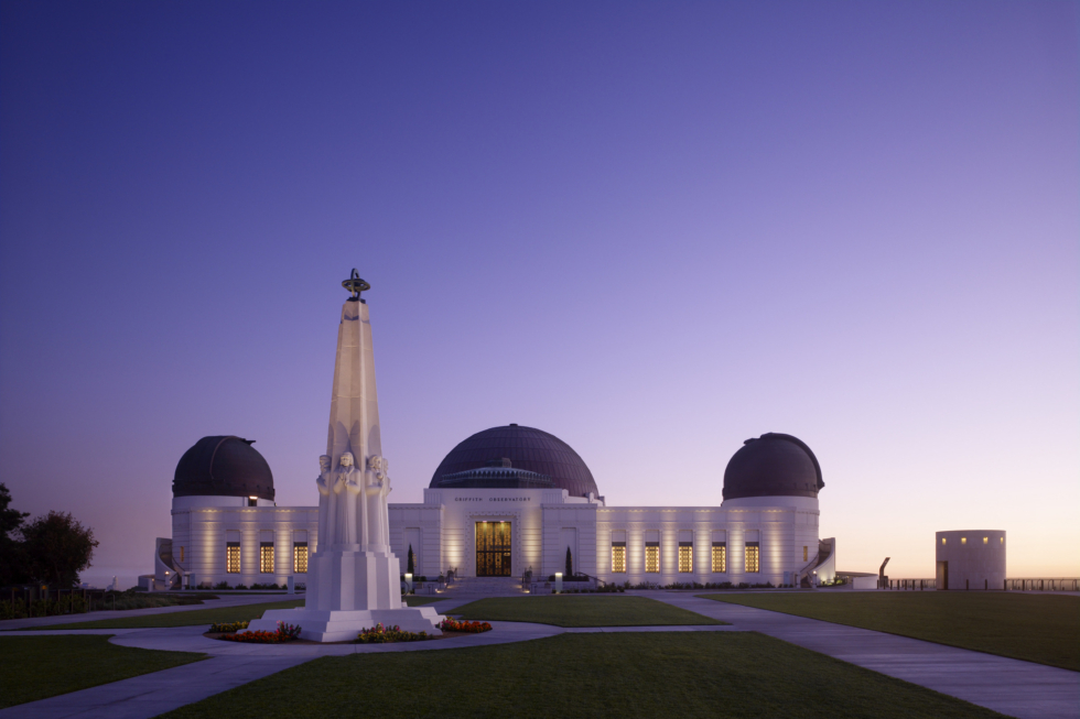 Re-Thinking Old and Outdated Buildings 1