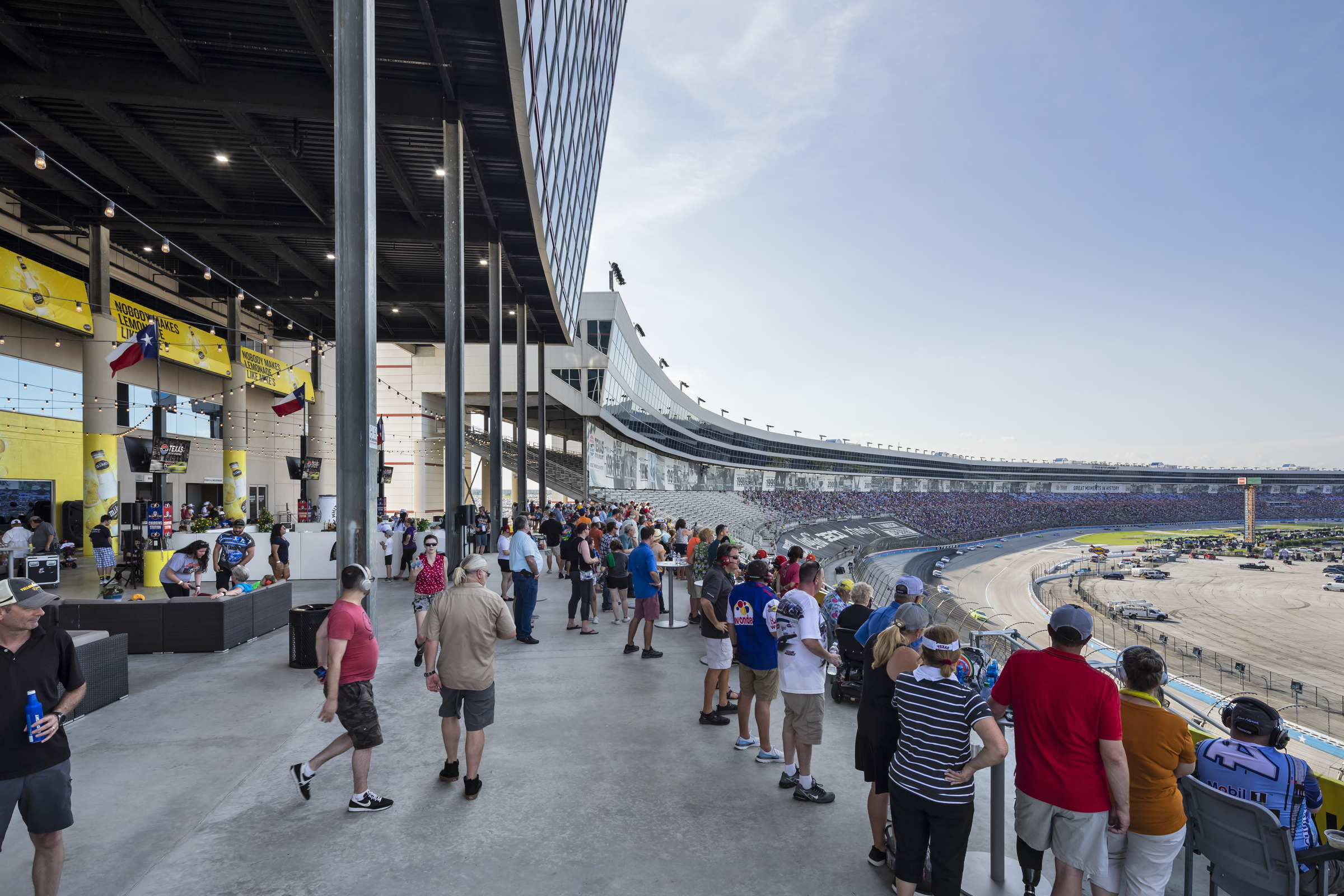 Texas Motor Speedway: Turn 1 Terrace - Perkins Eastman