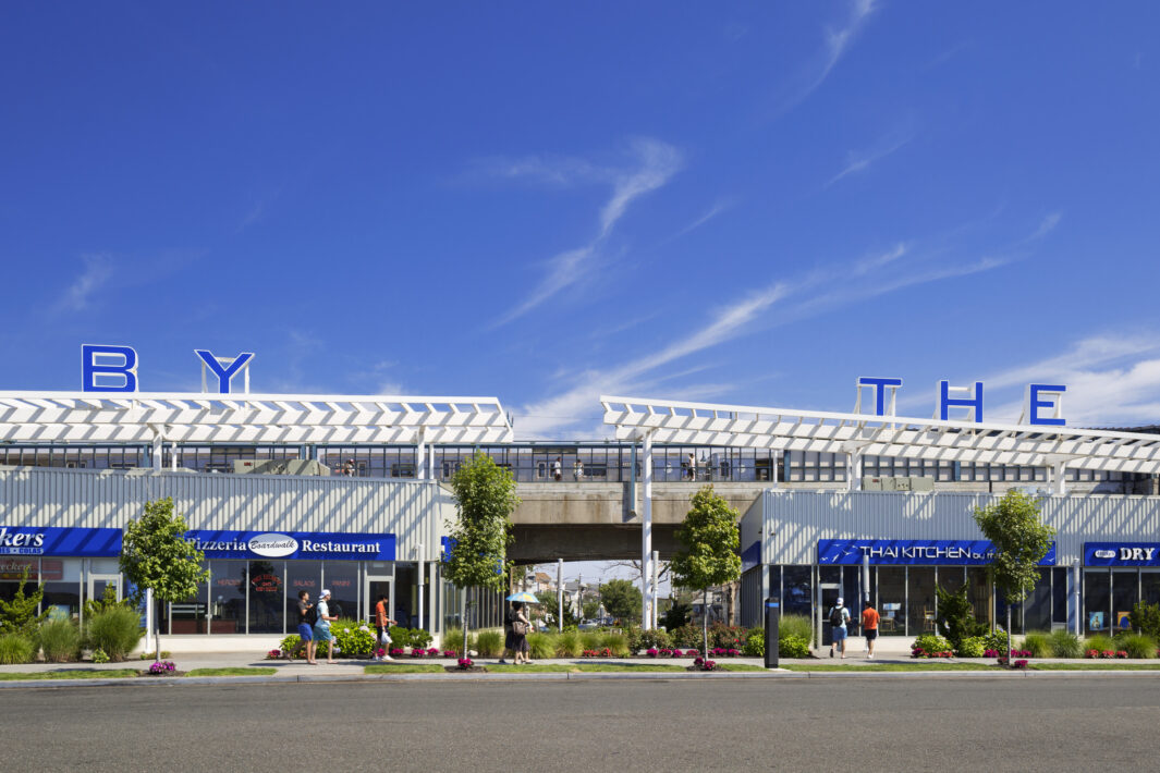 Arverne by the Sea: Retail Transit Plaza 4