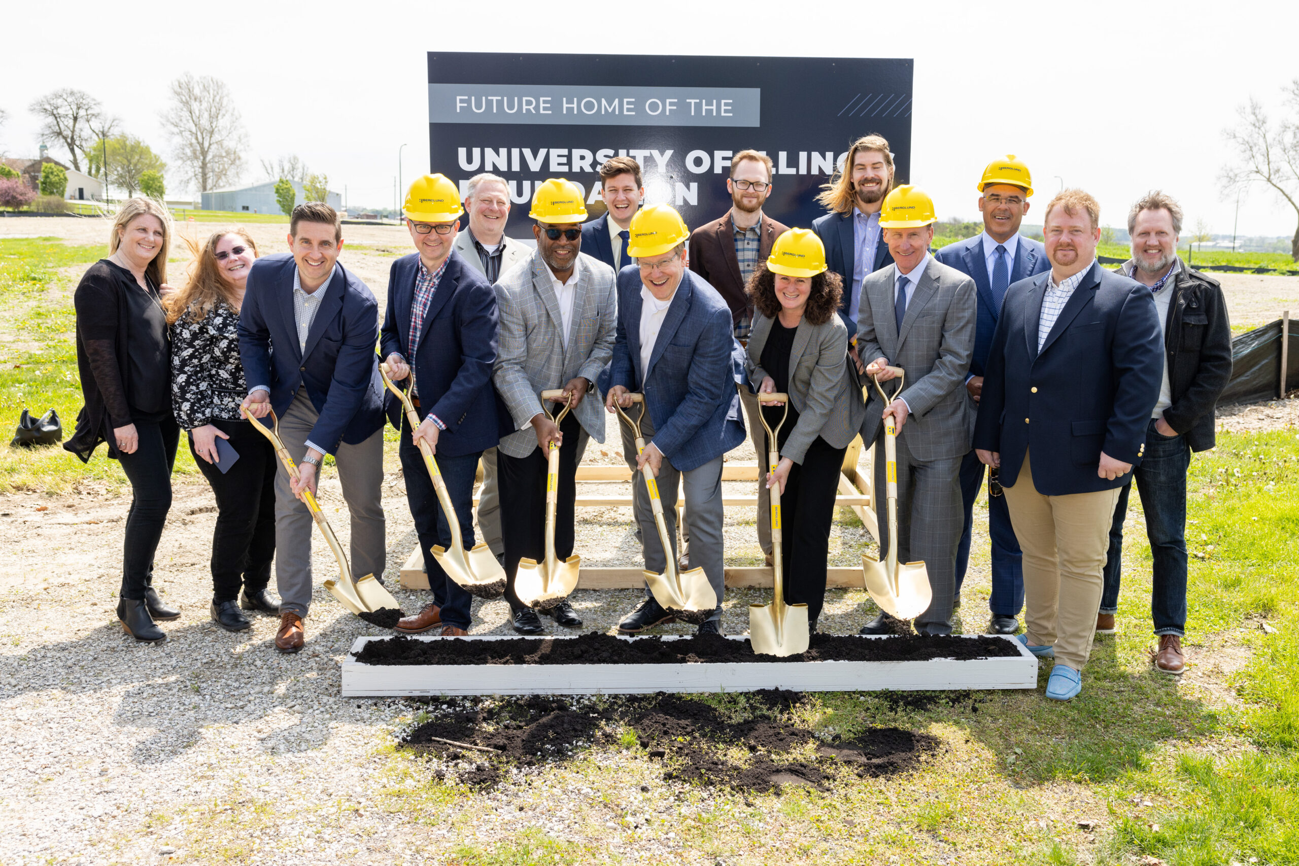 Perkins Eastman Celebrates Groundbreaking for University of Illinois Foundation Headquarters