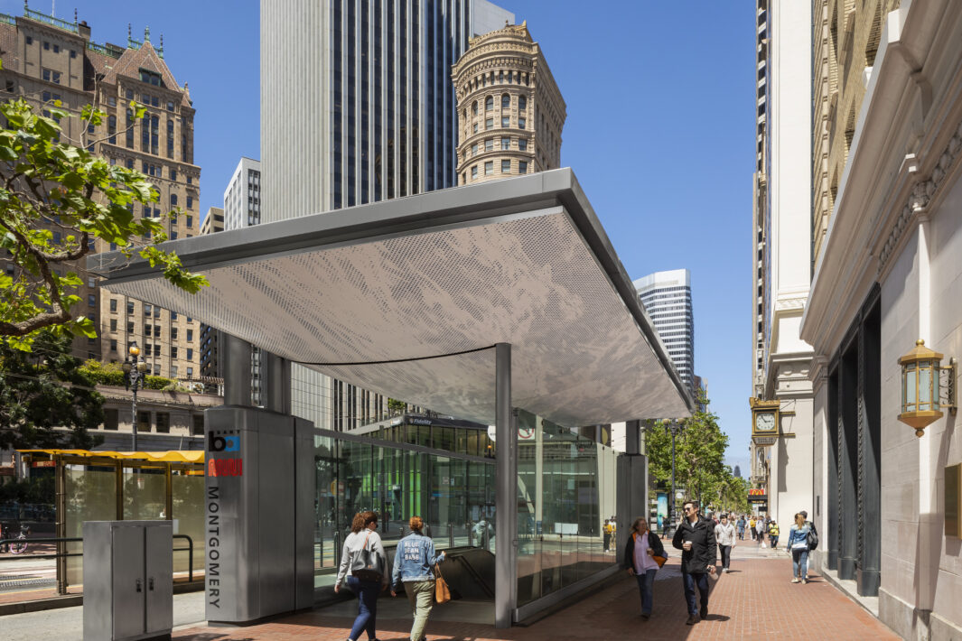 BART/SFMTA Market Street Entries 15