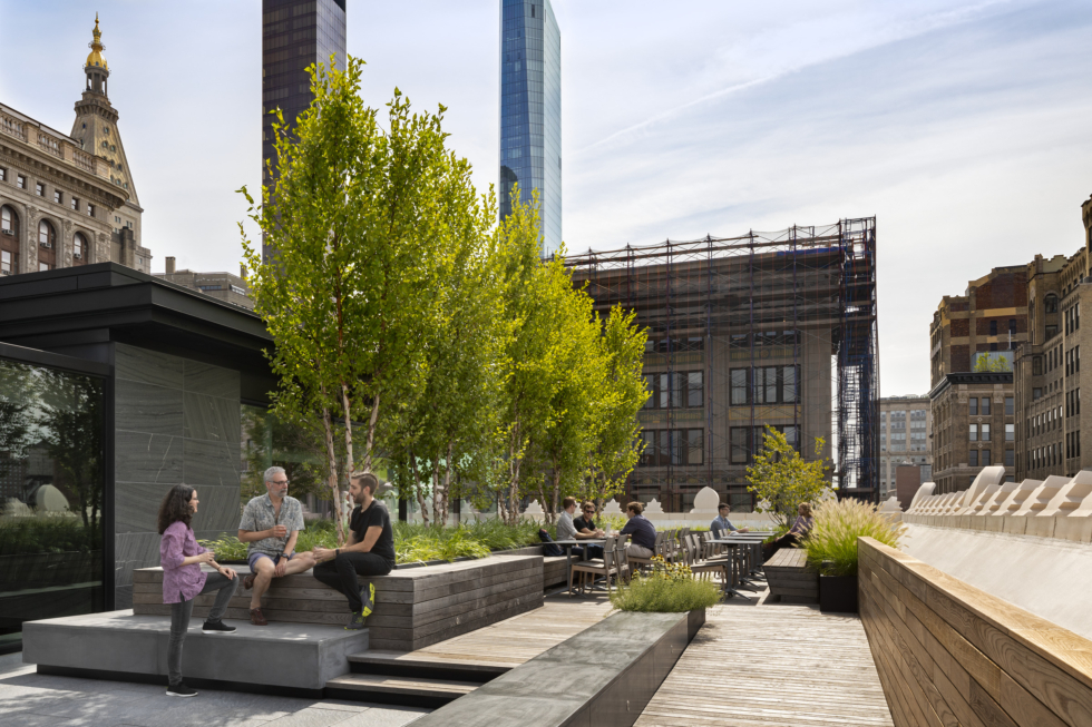 Rooftop seating area at the Flatiron Institute, New York