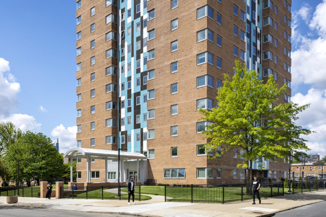 Harrison Plaza 3
