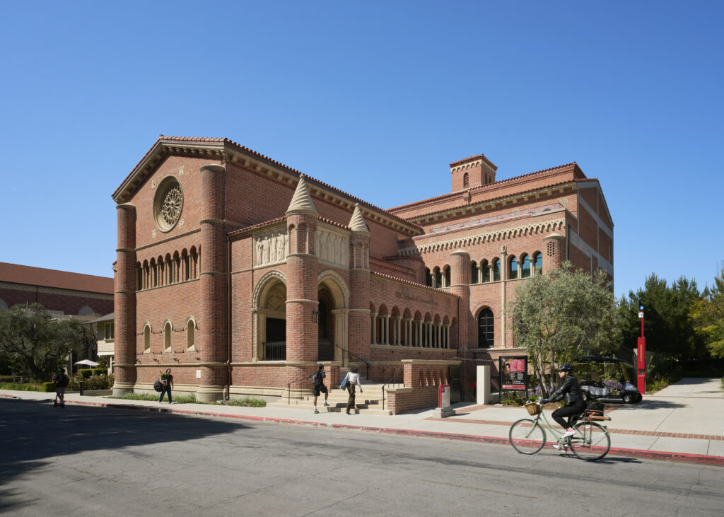 University of Southern California: Dick Wolf Drama Center 1