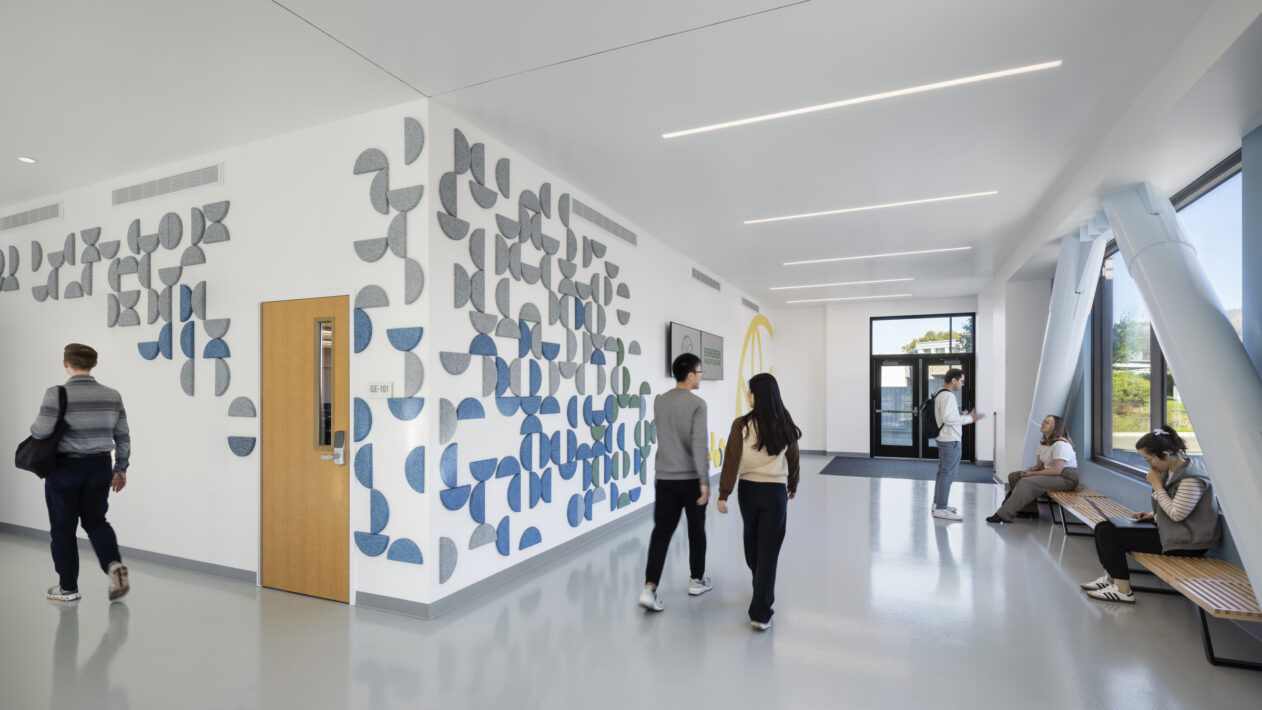 Evergreen Valley College: General Education + Engineering Building 5