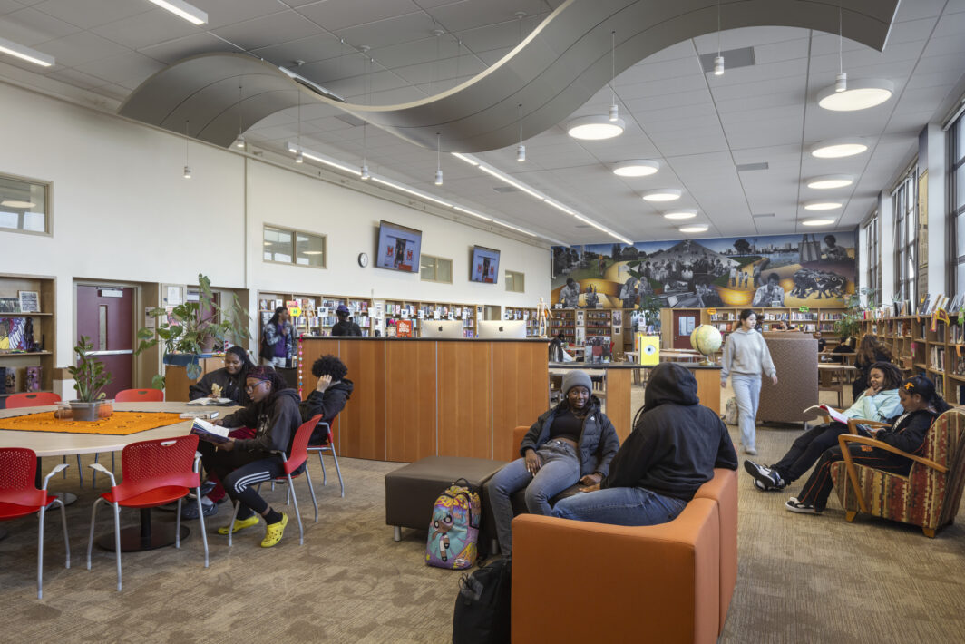 Oakland Unified School District: McClymonds High School Modernization 1