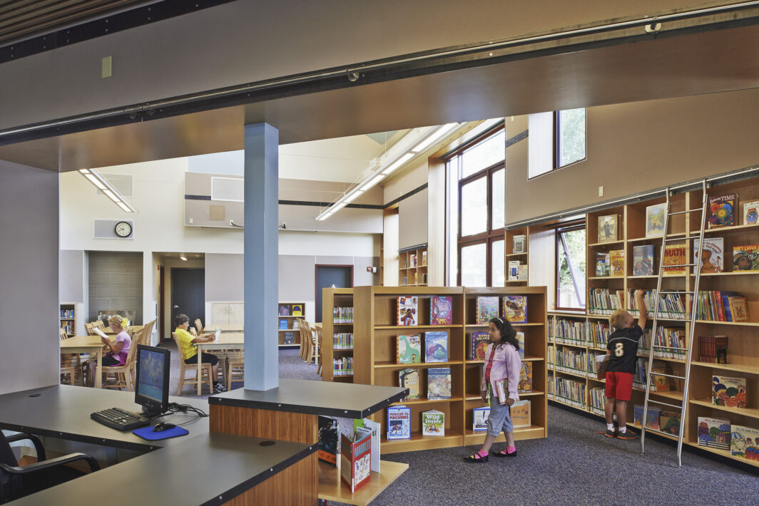 Rod Kelley Elementary School Library 5