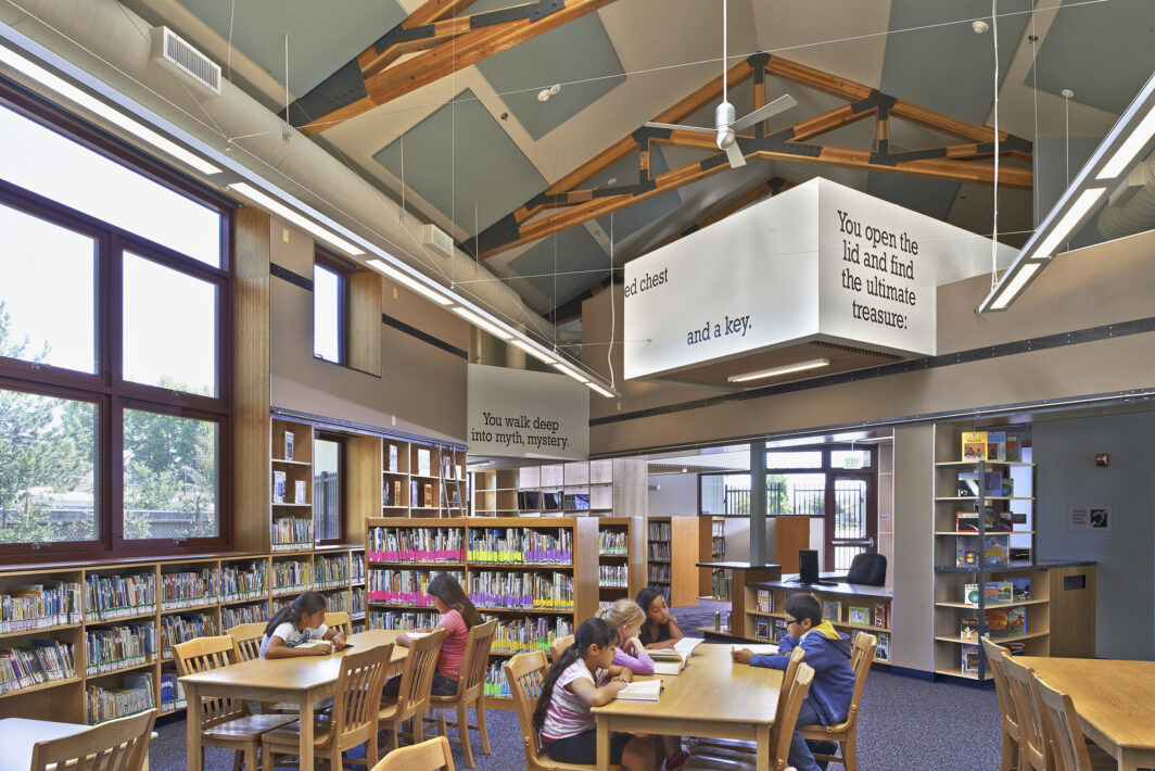 Rod Kelley Elementary School Library 6