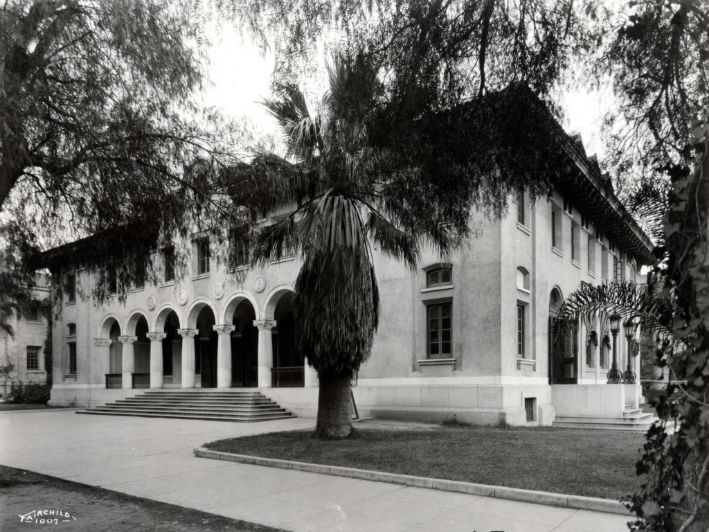 Museums in Historic Buildings Balance Respect and Reinvention 2